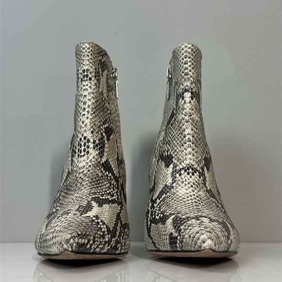 Schutz Bette Snake Leather Pointed Toe Booties Size 9.5 - Picture 4 of 16